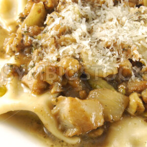 Fisch-Gemüse-Ragout auf Pasta Detail - Fotos-Schmiede
