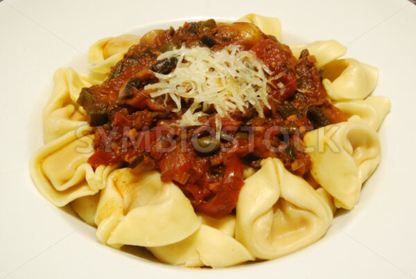 Tortellini mit Tomatensugo Aufsicht - Fotos-Schmiede