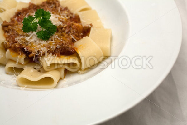 Calamarata mit Hackfleisch-Tomaten-Sauce Detail - Fotos-Schmiede