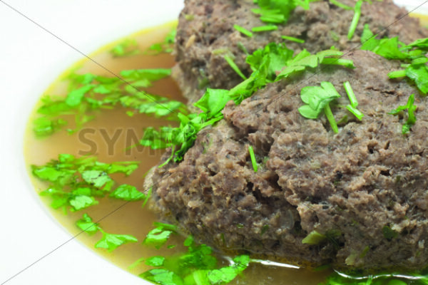 Pferdeleberknödel-Suppe Detail - Fotos-Schmiede